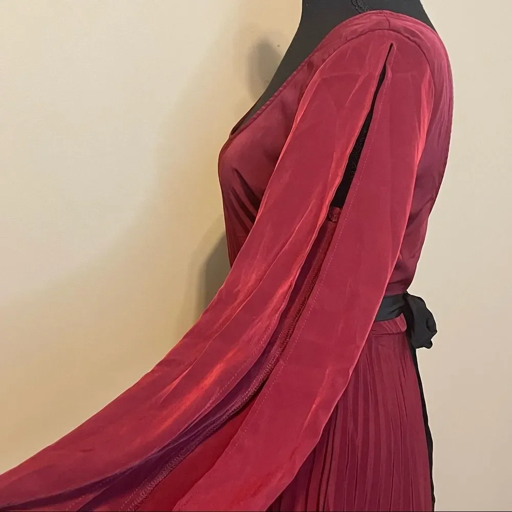 Beautiful Dark Red Pleated Cocktail Dress - Picture 6 of 9